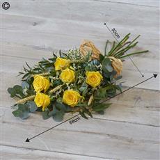 Six yellow roses sheaf 