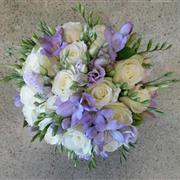 rose and freesia posy