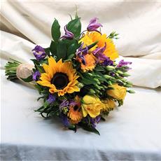  Vibrant Sunflower Bridal Handtied
