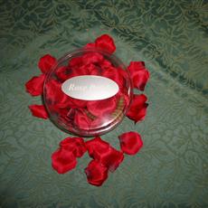 Artificial rose petals- Beaufort local only