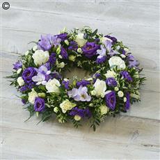 Scented Blue Wreath 