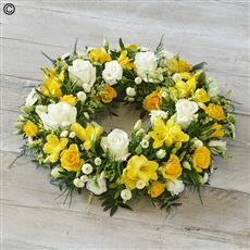 Scented Yellow Wreath 