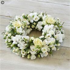 Opulent Wreath  
