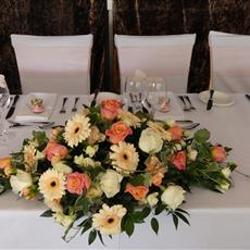 Long low table arrangement