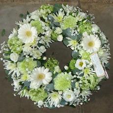 Neutral wreath - Beaufort local delivery only