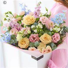 Interflora pastel Handtied - size 7