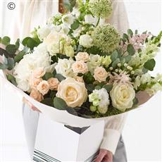 Interflora neutral handtied - size 6