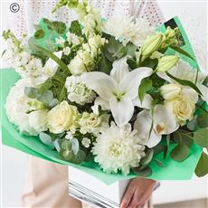 Interflora neutral handtied size 7